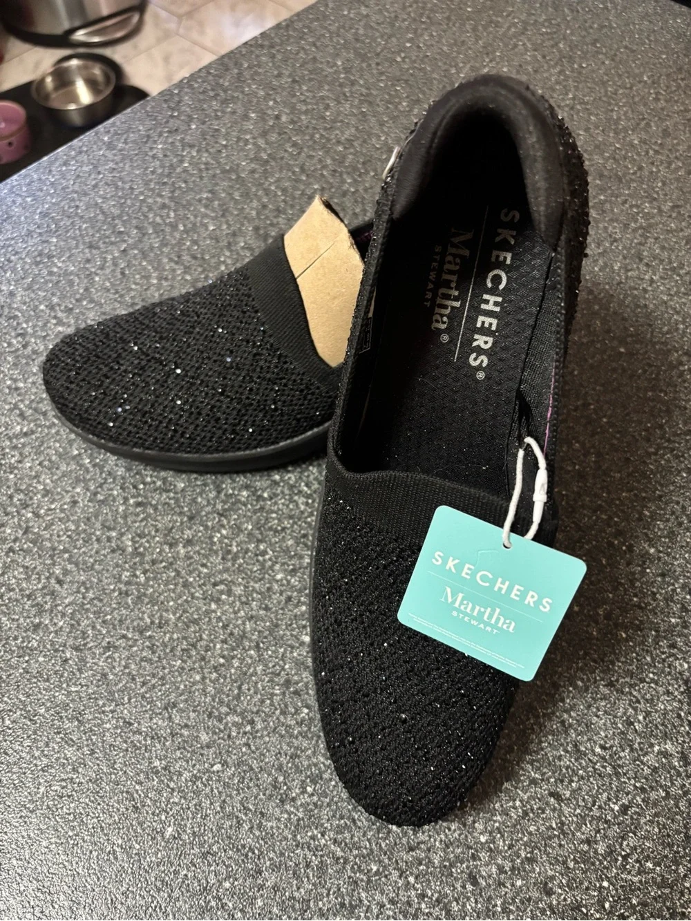 Skechers Martha Slip-On Sparkle Knit Flats - Black pier lite s 10 never worn $77 - Picture 1 of 3